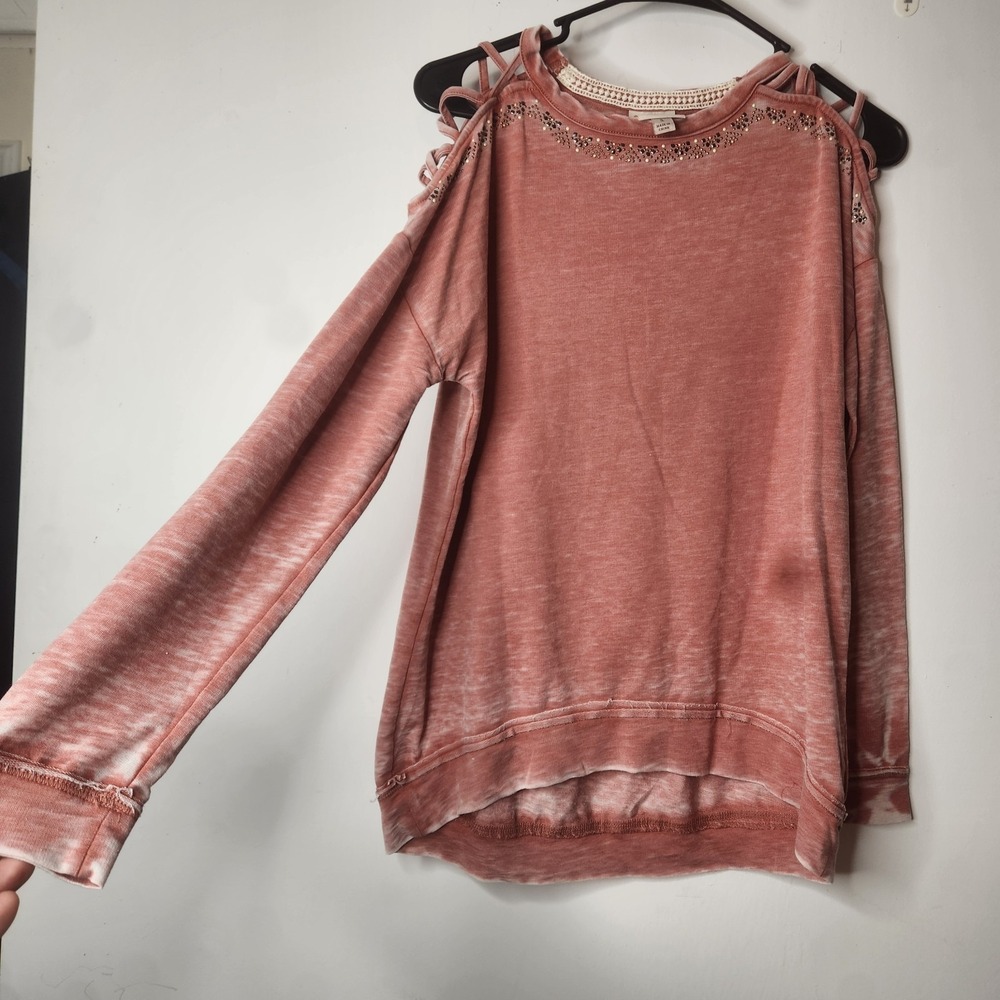 Knox Rose Pink Distressed Small Sweatshirt Caged Shoulder Embroidered Neck Cotta